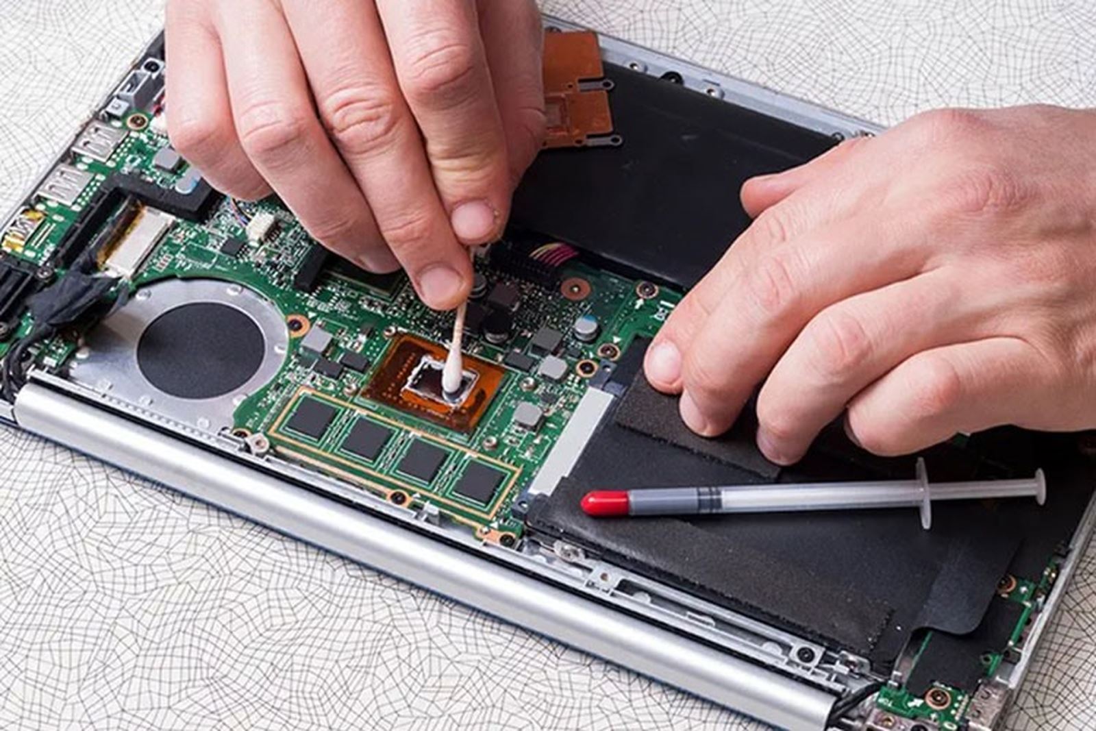 Dịch Vụ Vệ Sinh, Tra Keo Tản Nhiệt PC/Laptop Tận Nhà